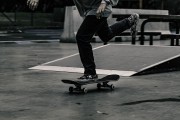 b体育官方：德约科维奇再创历史 温网夺冠追平传奇纪录